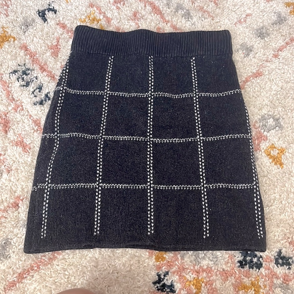 Sweater skirt